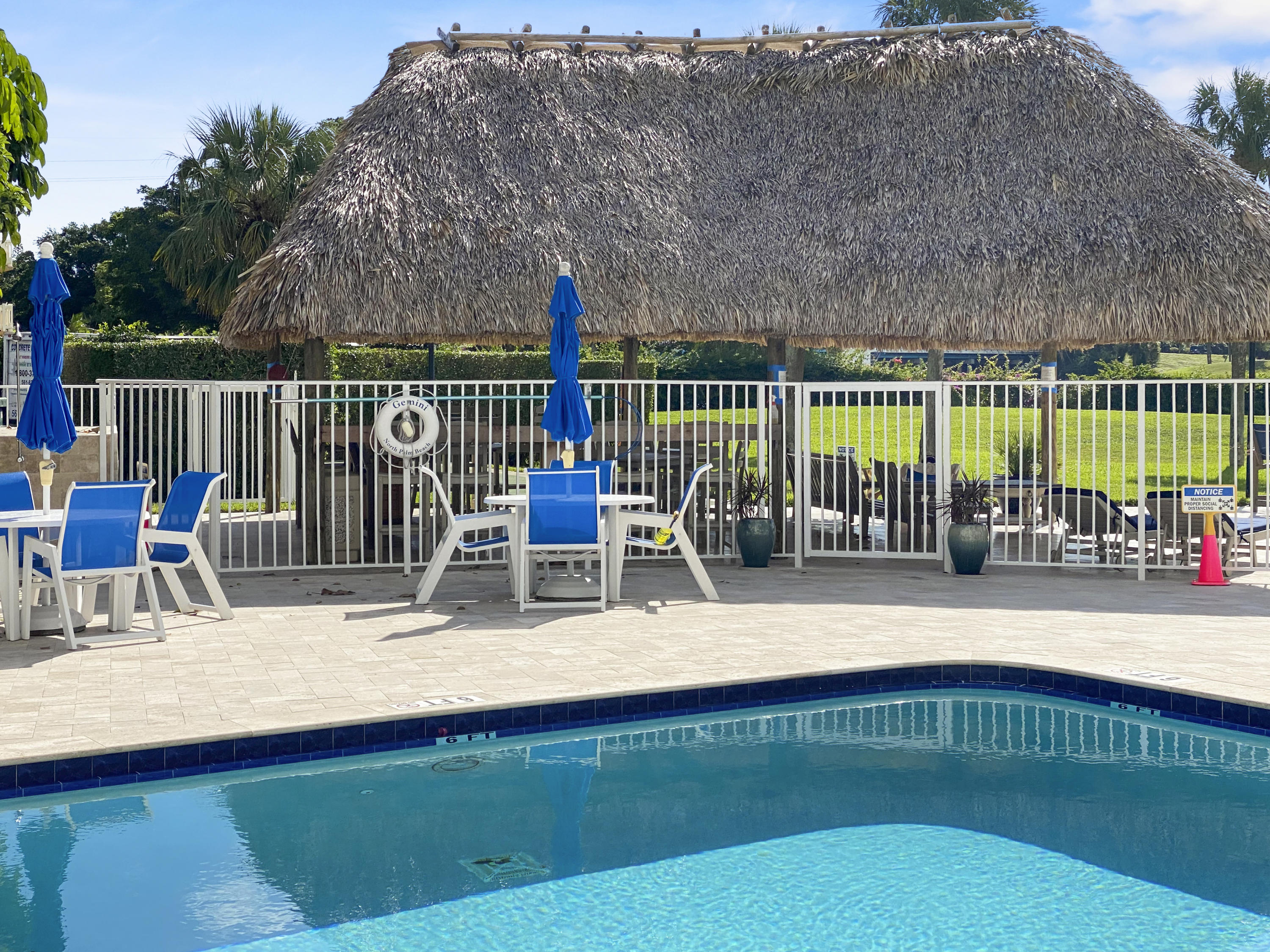 336 Golfview Road, Unit 512 North Palm Beach, FL 33408 - Photo 23 of 53 Tiki Hut