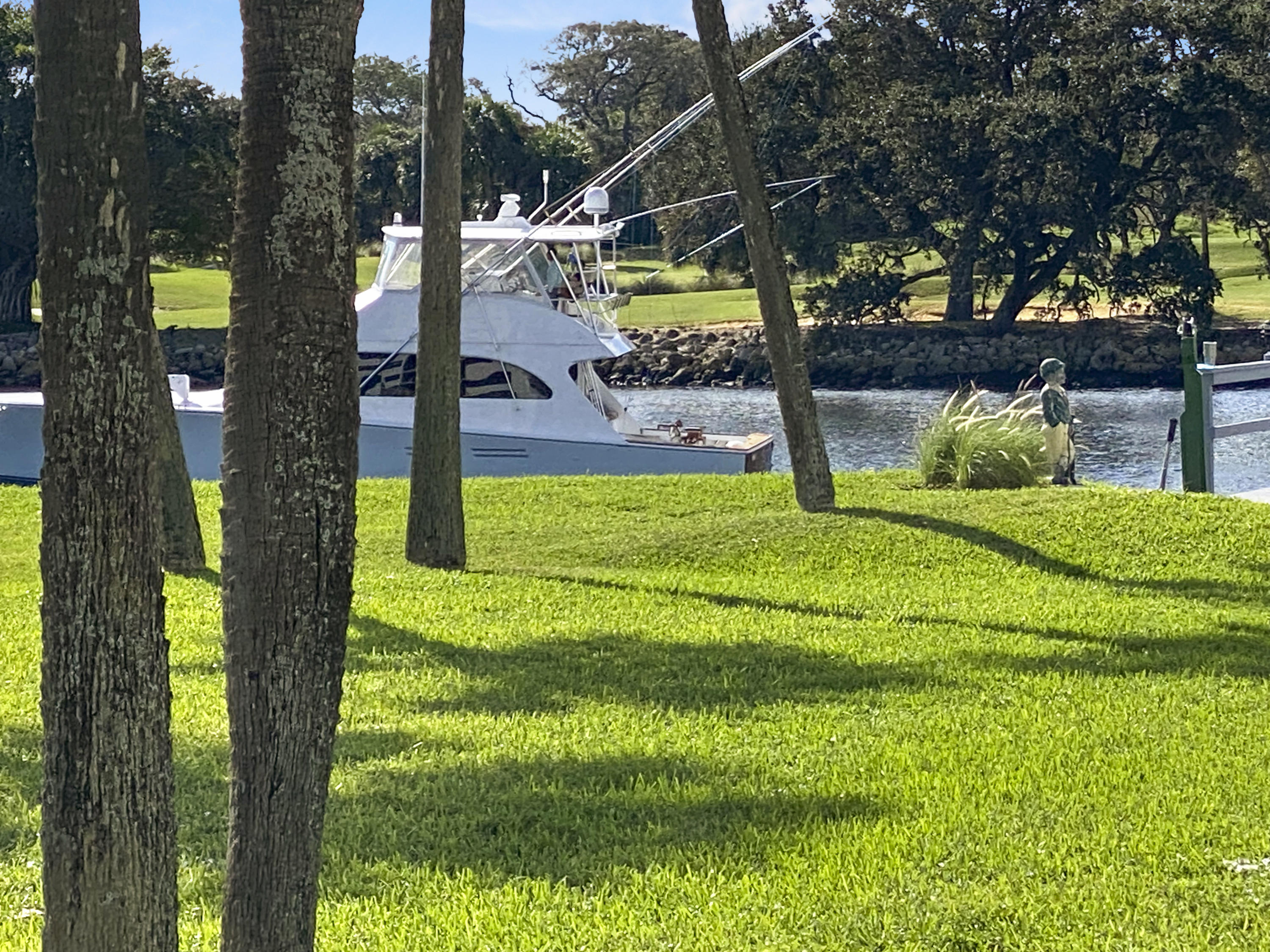 336 Golfview Road, Unit 512 North Palm Beach, FL 33408 - Photo 26 of 53 Intracoastal setting