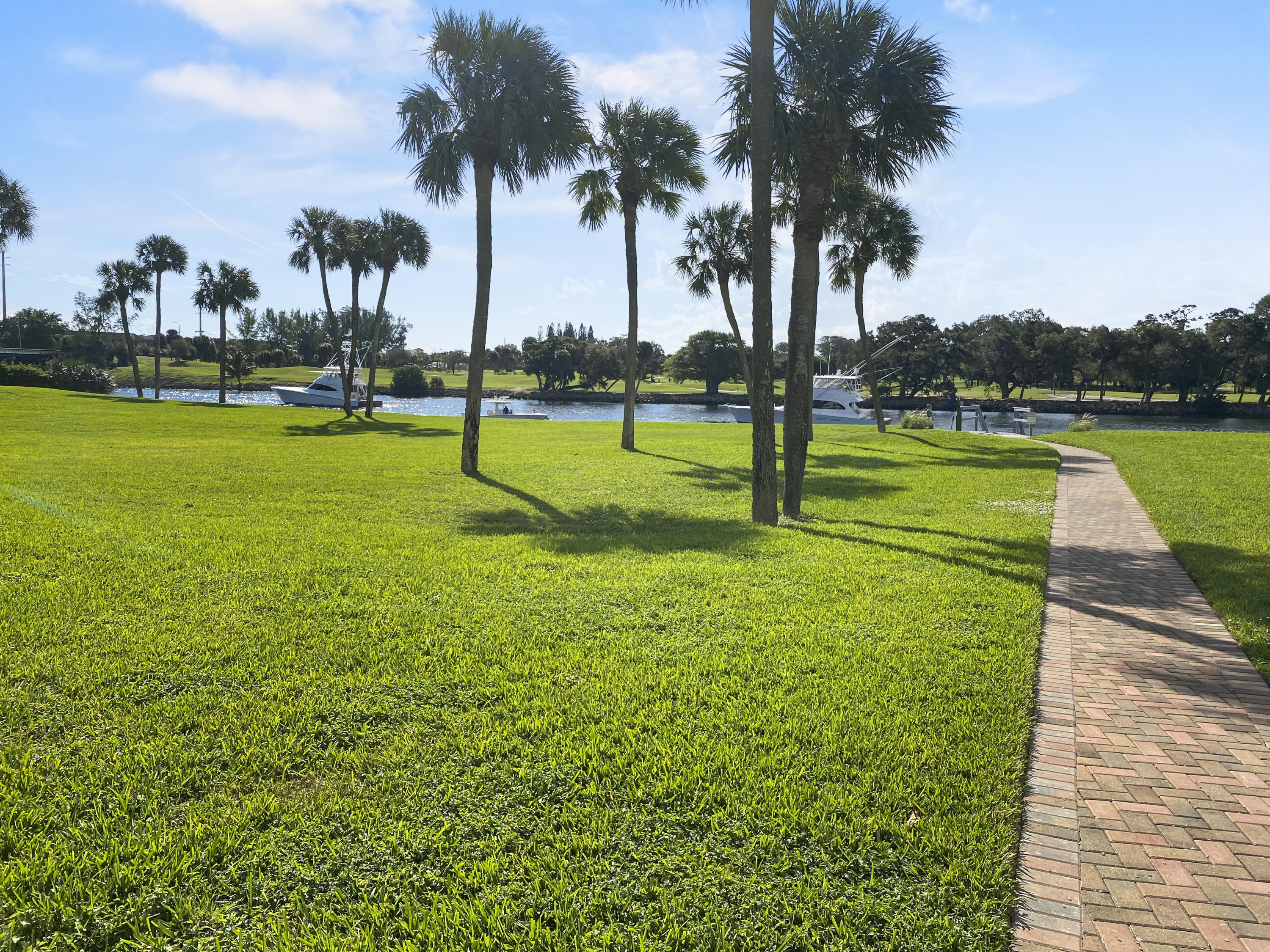 336 Golfview Road, Unit 512 North Palm Beach, FL 33408 - Photo 27 of 53 Intracoastal setting