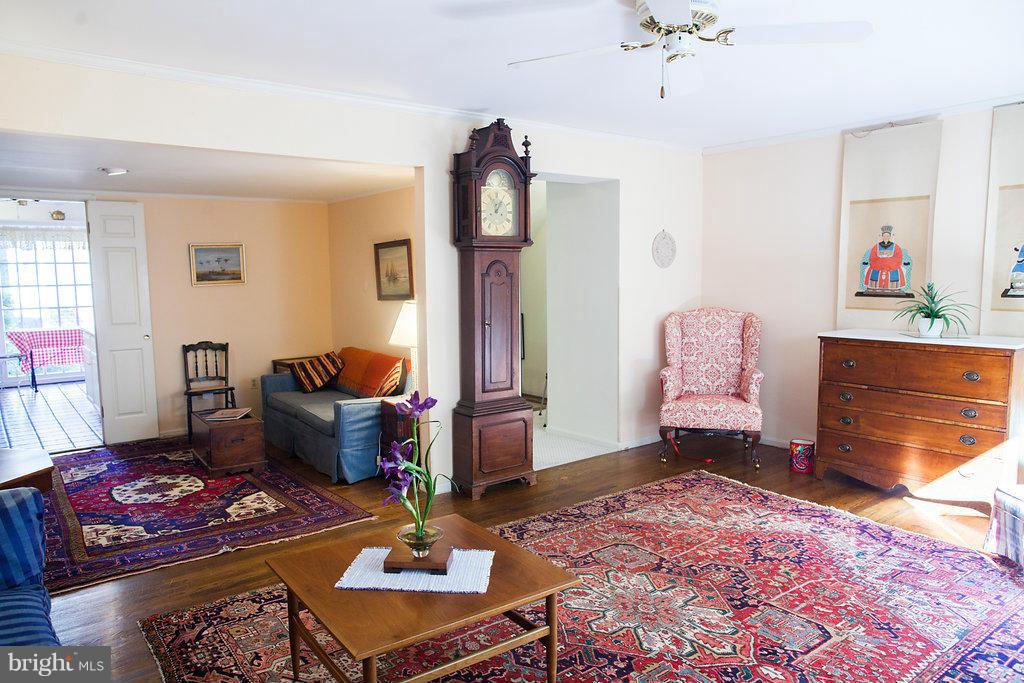 512 Andrew Hill Road Arnold, MD 21012 - Photo 12 of 29 Living room showing den and kitchen