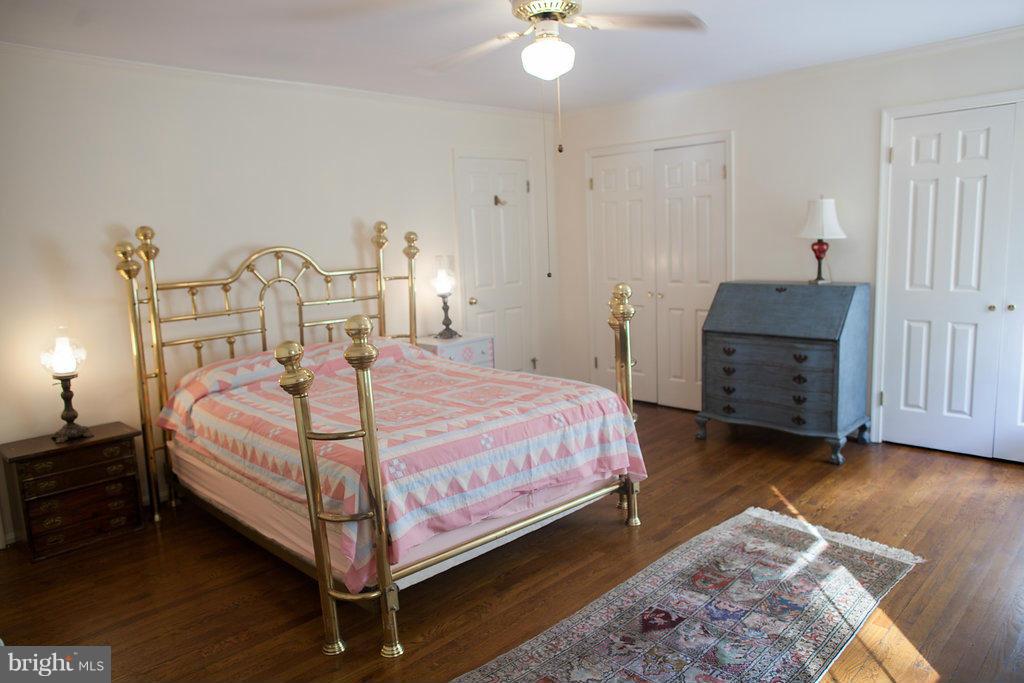 512 Andrew Hill Road Arnold, MD 21012 - Photo 15 of 29 Bedroom (Master)