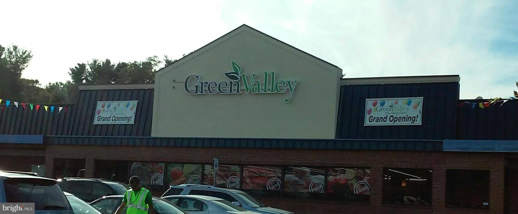 512 Andrew Hill Road Arnold, MD 21012 - Photo 27 of 29 Walk to Green Valley grocery store!