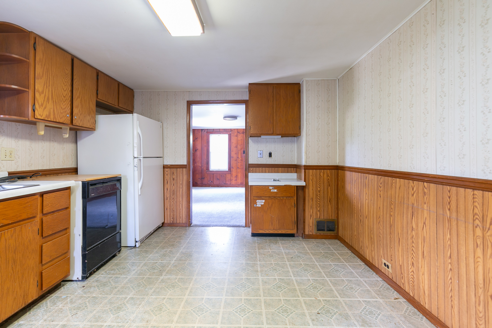 1150 48th Street Moline, IL 61265 - Photo 17 of 24