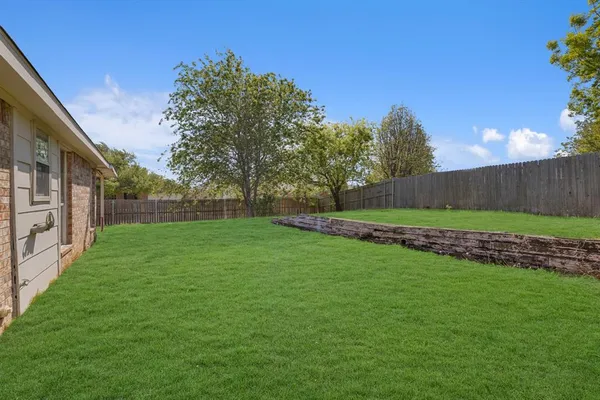 $2,300 | 1312 Pepperfield Court, Fort Worth, TX 76028