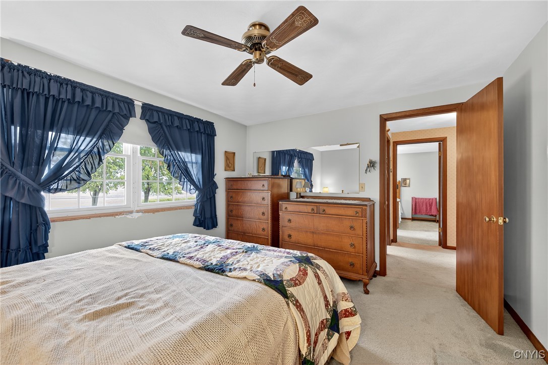 317 Barrett Lane Bridgeport, NY 13030 - Photo 25 of 44