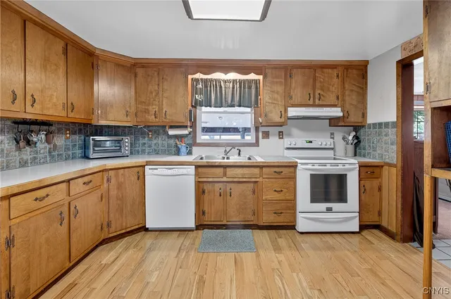 $675,000 | 317 Barrett Lane, Sullivan, NY 13030