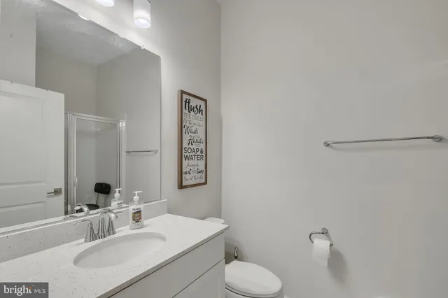 $799,900 | 2603 Loganberry Drive, Herndon, VA 20171