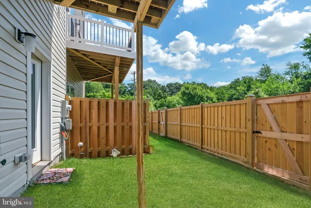 $799,900 | 2603 Loganberry Drive, Herndon, VA 20171