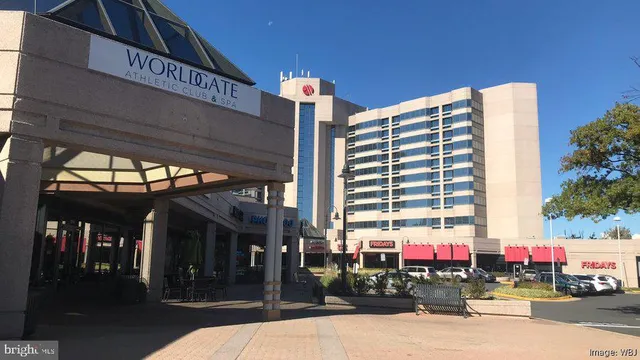 $799,900 | 2603 Loganberry Drive, Herndon, VA 20171