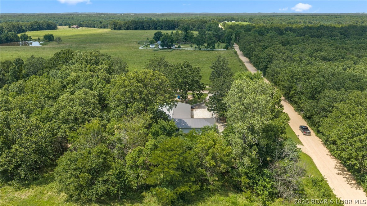39 Willow Tree Road Iberia, MO 65486 - Photo 4 of 69