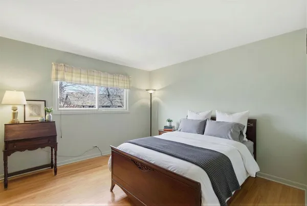 $450,000 | 728 North Stark Drive, Palatine, IL 60074