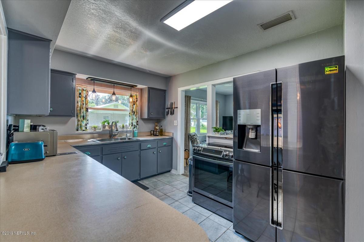 213 Moritani Point Road East Palatka, FL 32131 - Photo 14 of 55 Kitchen