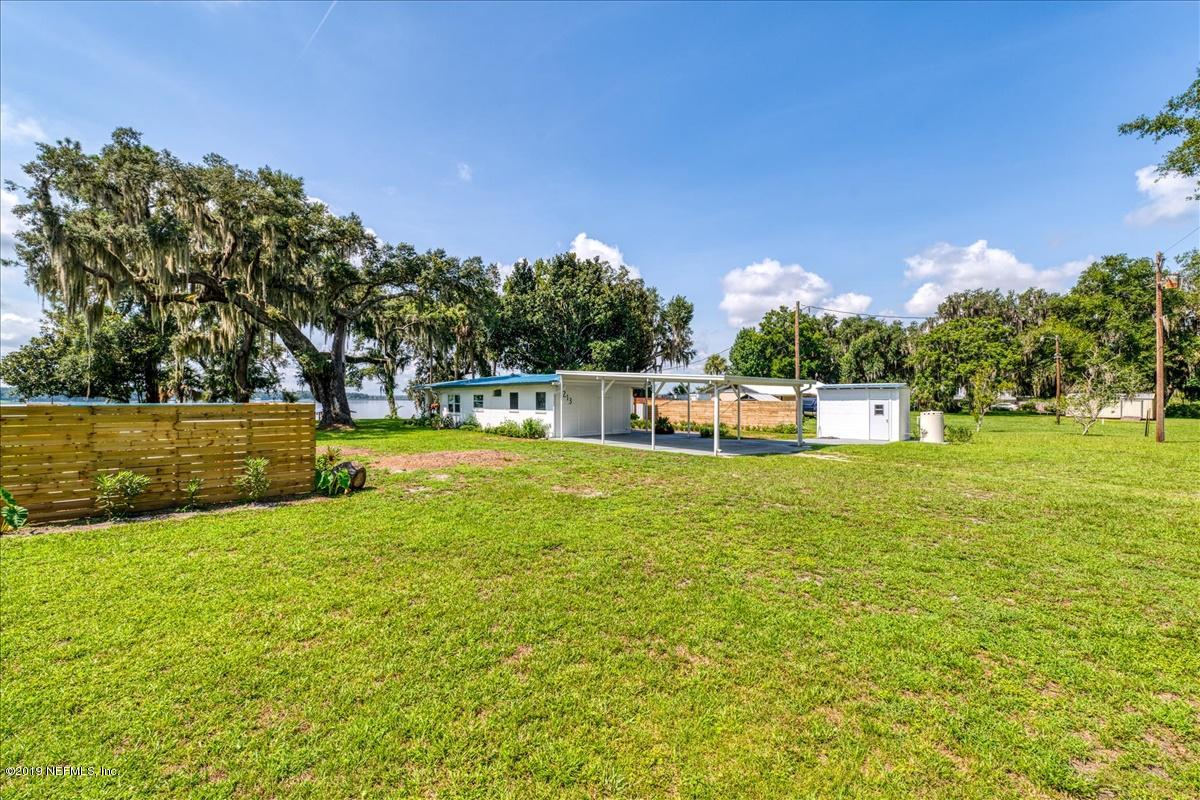 213 Moritani Point Road East Palatka, FL 32131 - Photo 10 of 55 Side View of Property
