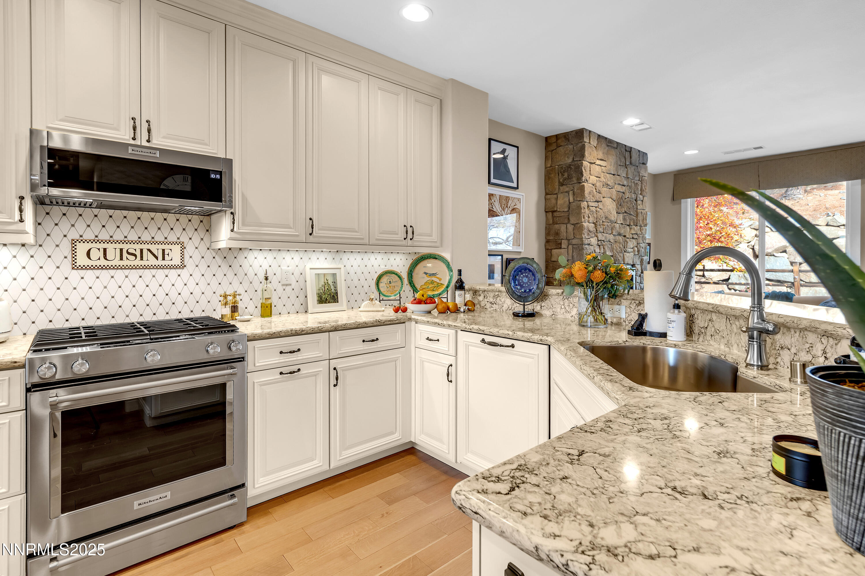 9161 Quilberry Way Reno, NV 89523 - Photo 11 of 49 Quilberry9161-010