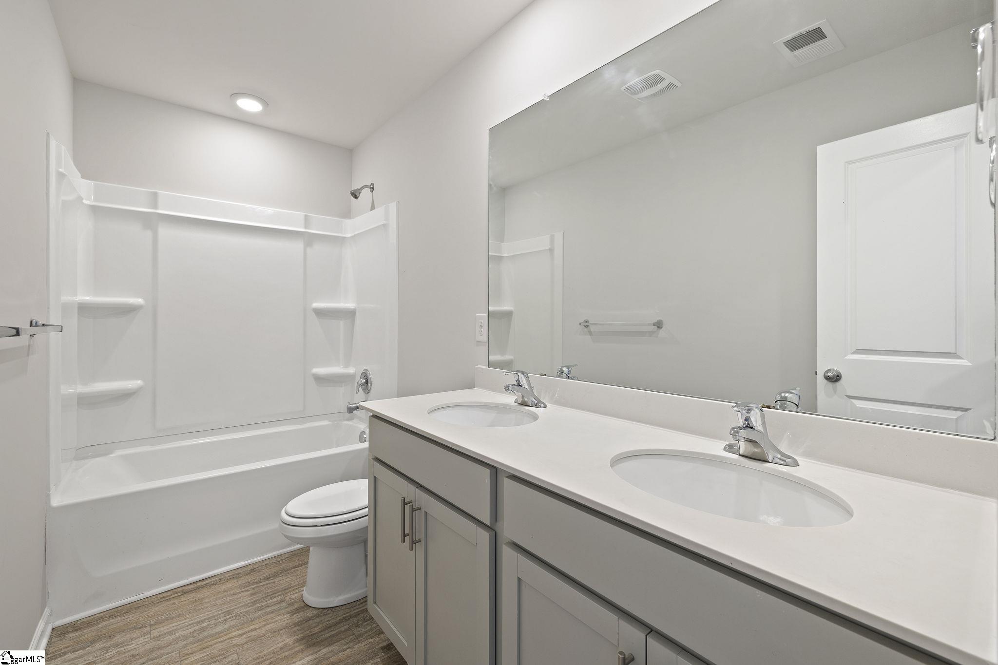 734 Liberty Walk Lane Simpsonville, SC 29681 - Photo 14 of 21