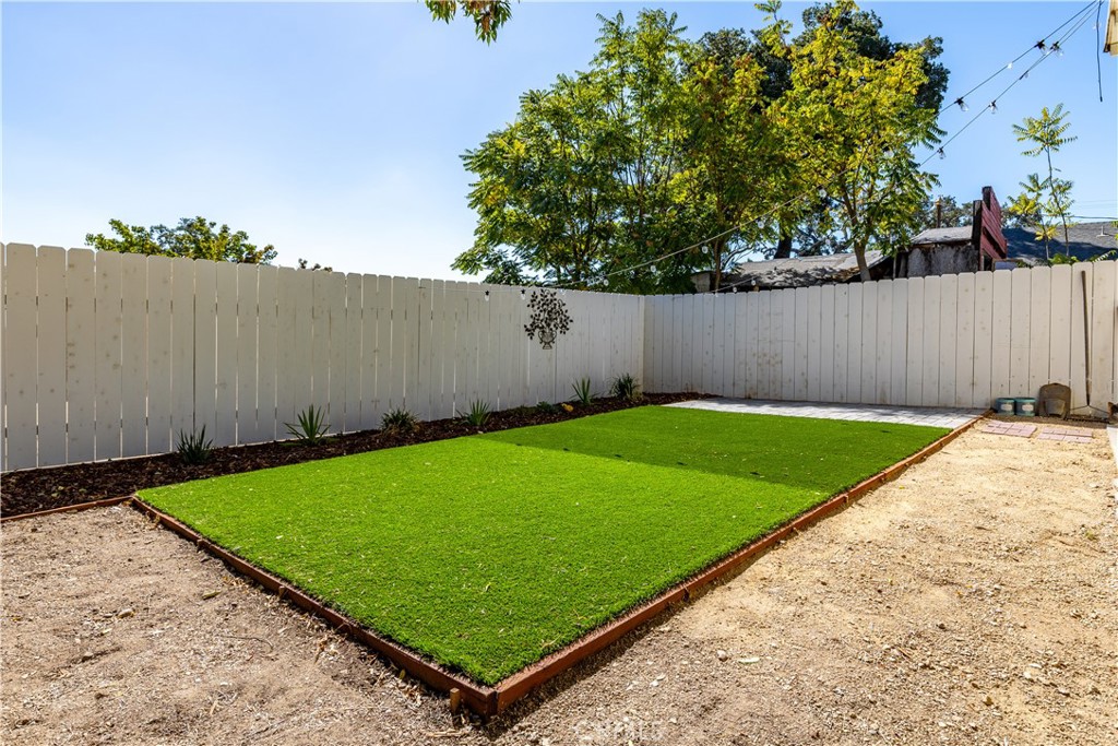 317 Crocker Street Templeton, CA 93465 - Photo 28 of 36 a view of a backyard