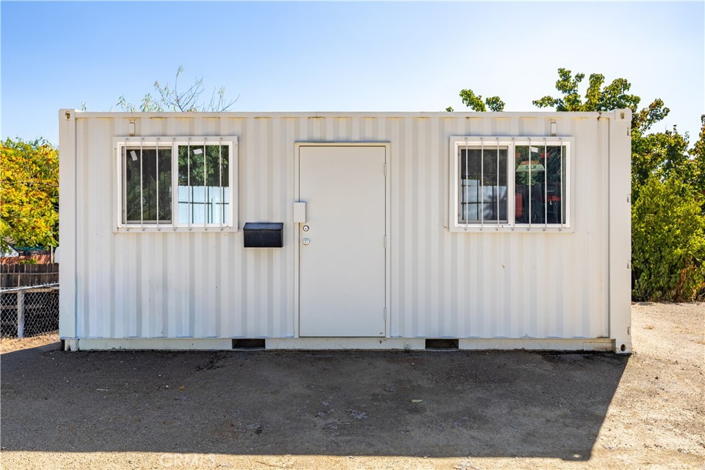 317 Crocker Street Templeton, CA 93465 - Photo 33 of 36 a front view of a house with a garage