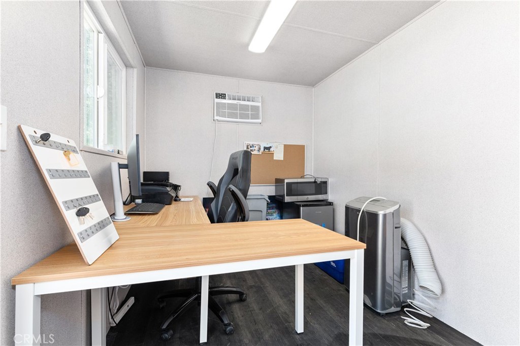 317 Crocker Street Templeton, CA 93465 - Photo 35 of 36 a view of a dining room with furniture