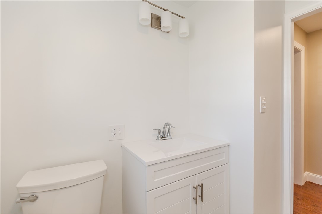 70 Archer Street Pawtucket, RI 02861 - Photo 24 of 41 Full bath - second floor