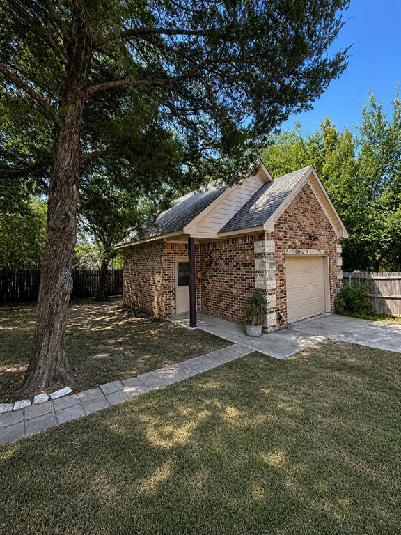 209 Cyndilu Lane Decatur, TX 76234 - Photo 21 of 26 Workshop, Extra Parking, Hobby Area