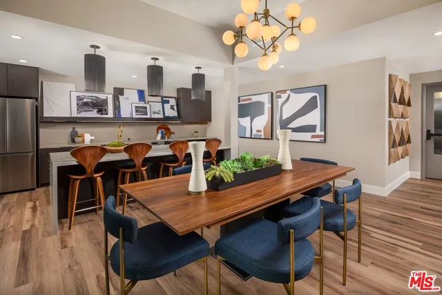 $2,555 | 201 North La Brea Avenue, Unit 619, Inglewood, CA 90301