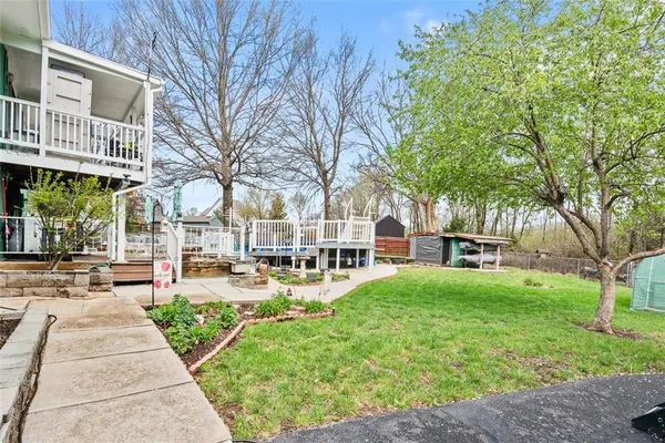 $345,000 | 310 West Johnston Street, Olathe, KS 66061