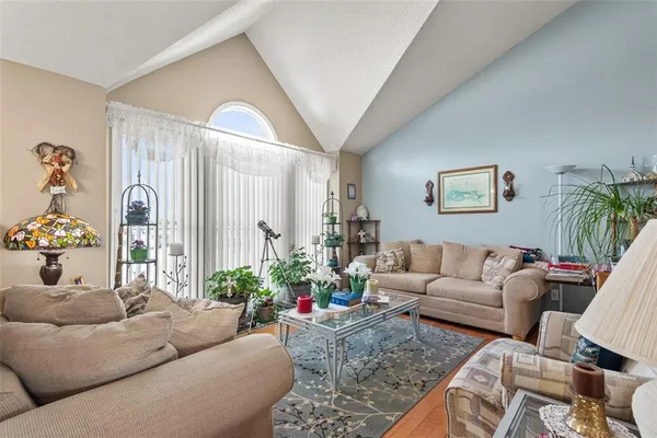 $345,000 | 310 West Johnston Street, Olathe, KS 66061