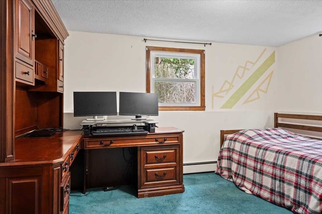 52 S Road Holden, MA 01520 - Photo 13 of 37