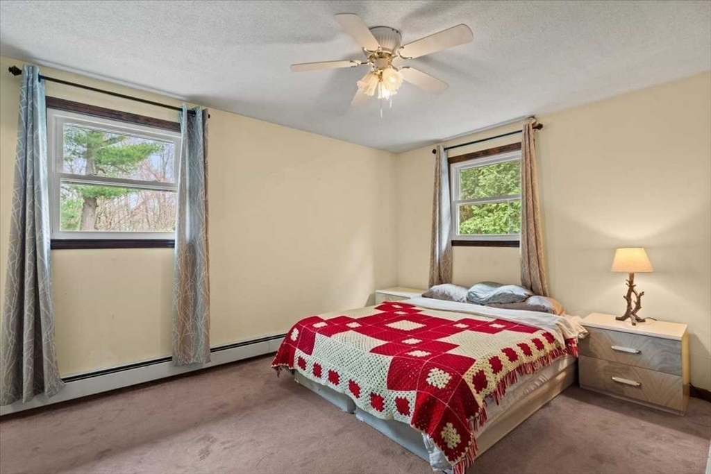 52 S Road Holden, MA 01520 - Photo 17 of 37