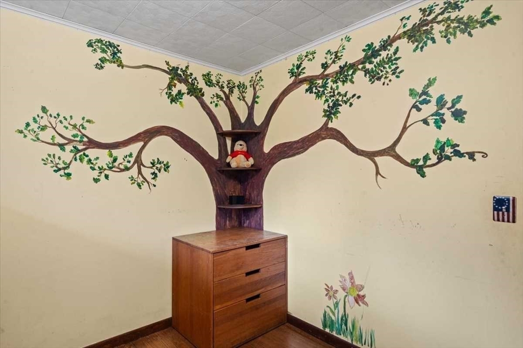 52 S Road Holden, MA 01520 - Photo 20 of 37