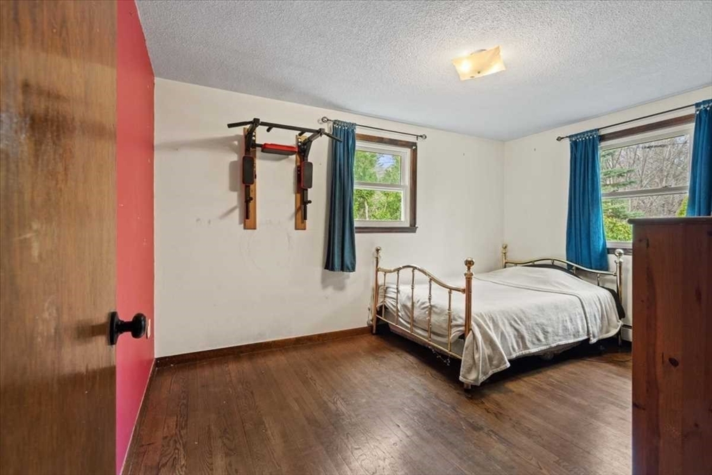 52 S Road Holden, MA 01520 - Photo 22 of 37