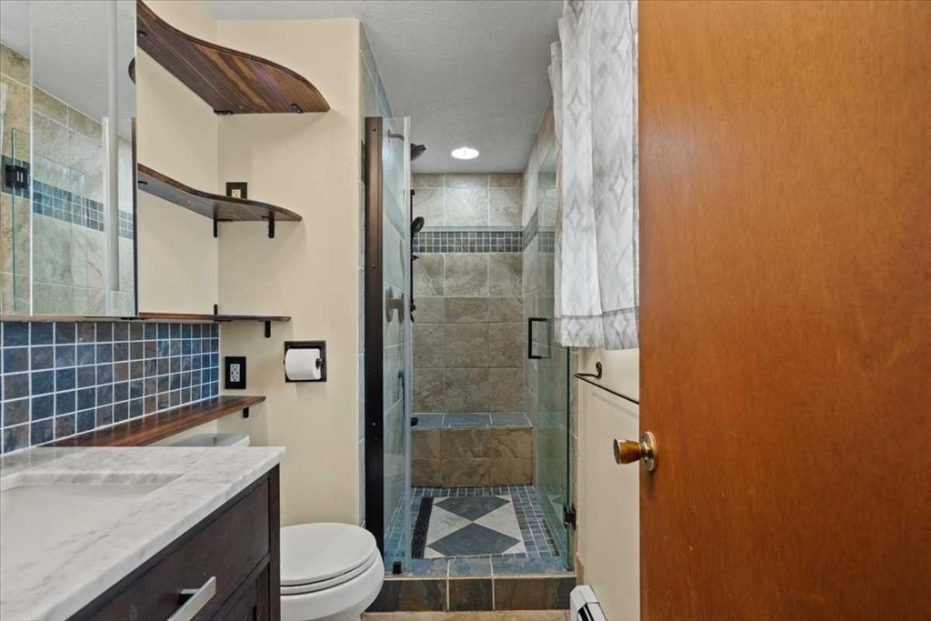 52 S Road Holden, MA 01520 - Photo 24 of 37