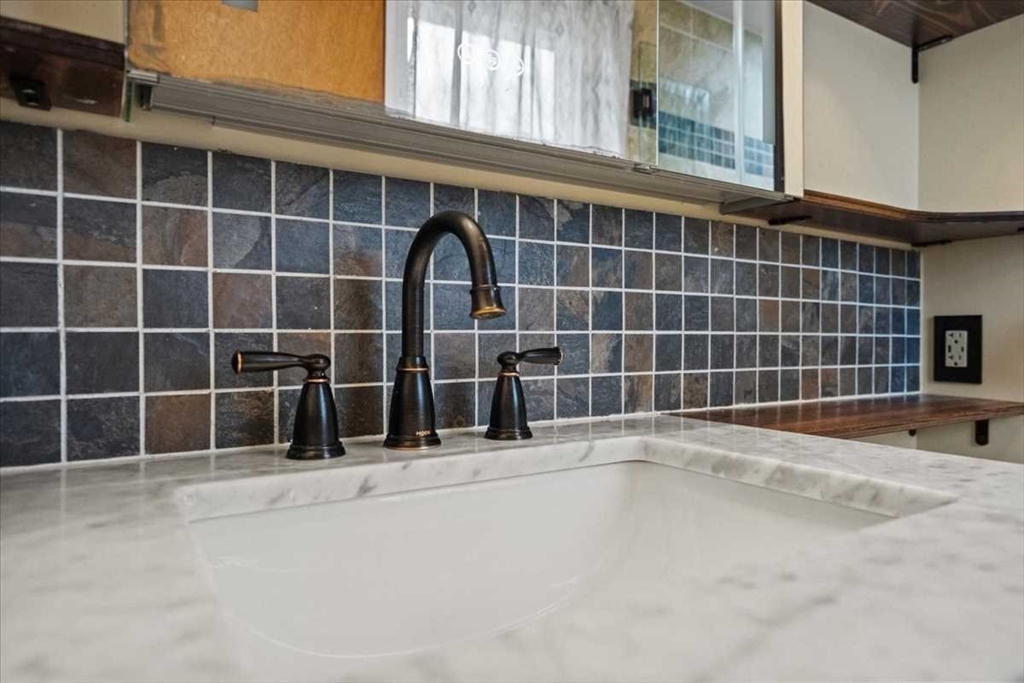 52 S Road Holden, MA 01520 - Photo 25 of 37