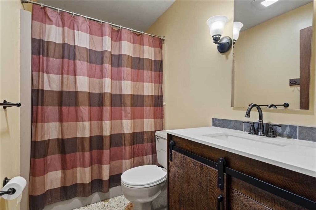 52 S Road Holden, MA 01520 - Photo 26 of 37