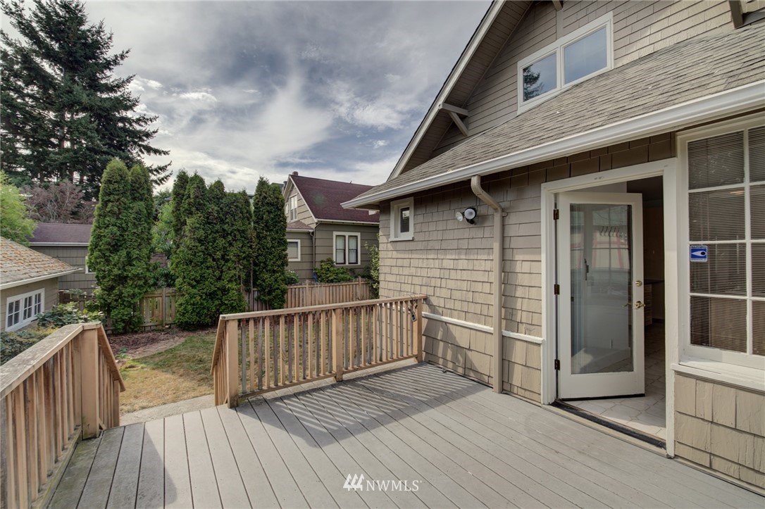 929 North 71st Street Seattle, WA 98103 - Photo 24 of 29 Gallery Image 24
