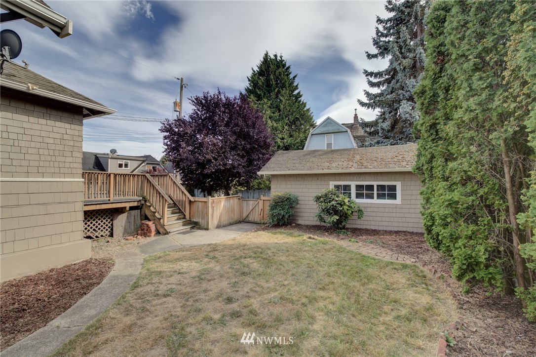 929 North 71st Street Seattle, WA 98103 - Photo 26 of 29 Gallery Image 26