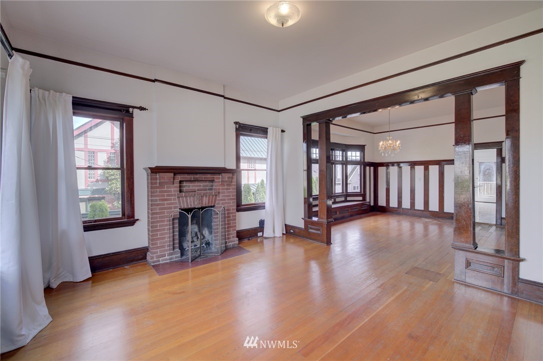 929 North 71st Street Seattle, WA 98103 - Photo 10 of 29 Gallery Image 10