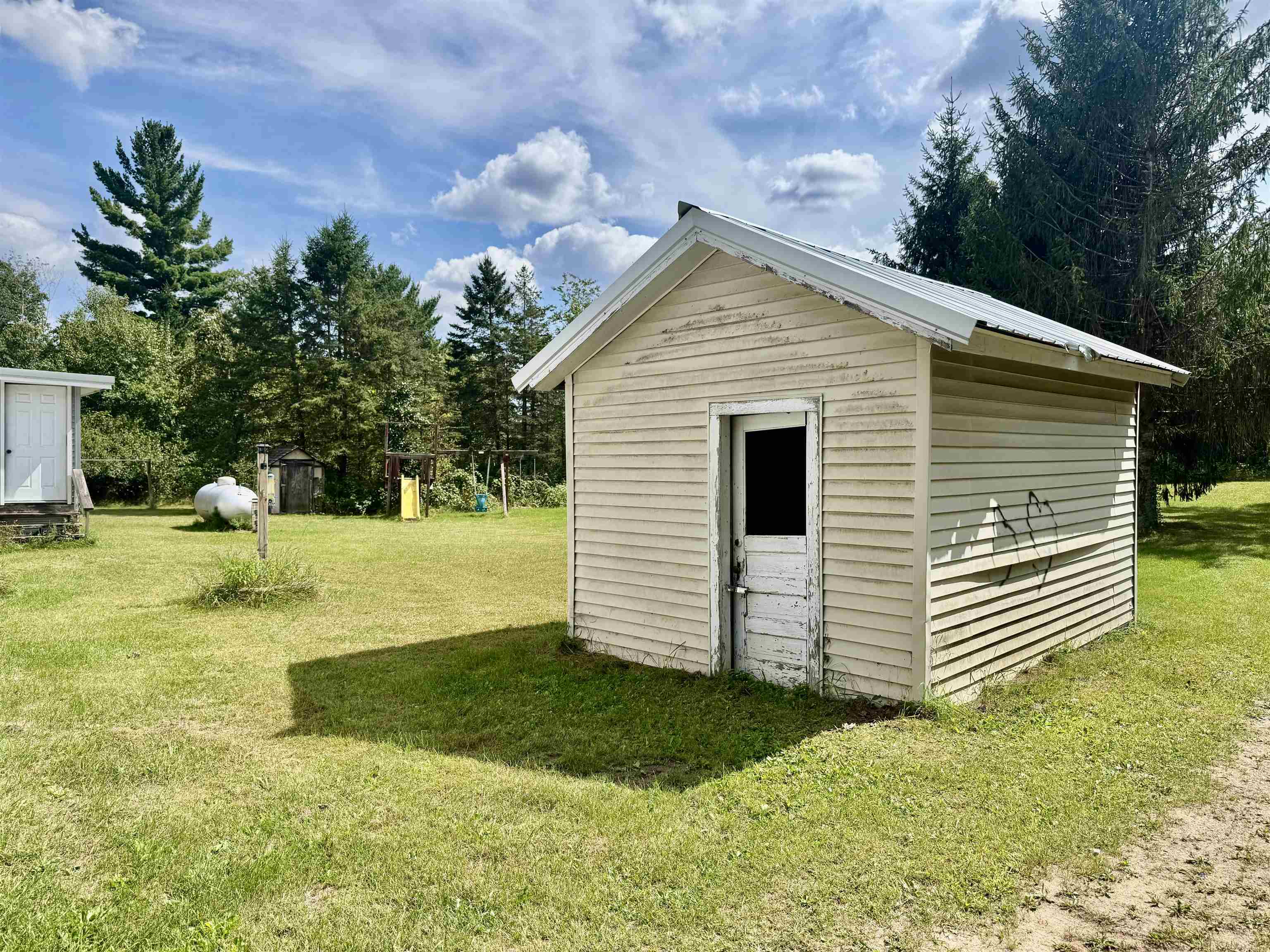 1088 South Chicago Lane Friendship, WI 53934 - Photo 3 of 35