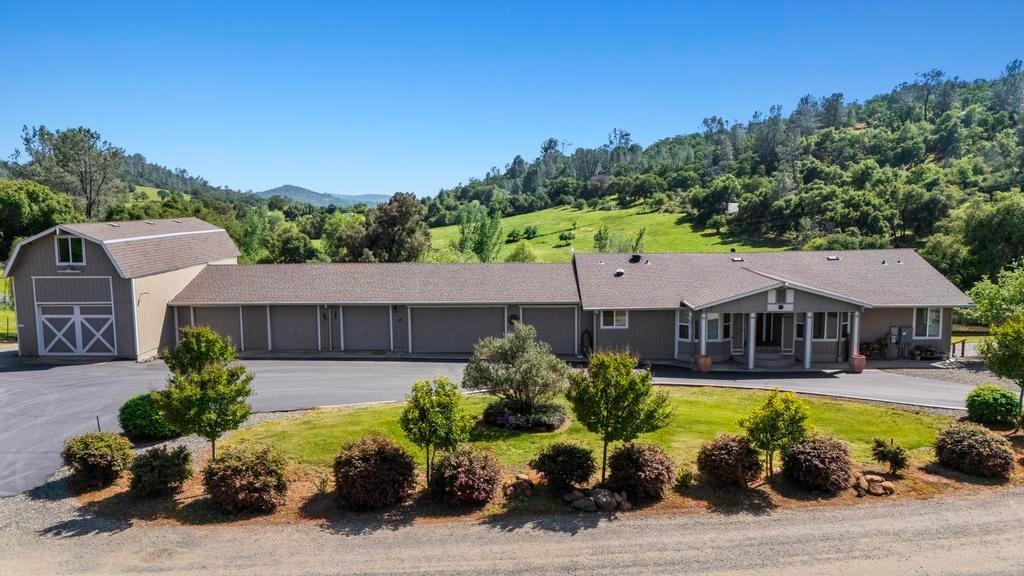 11147 Township Road Browns Valley, CA 95918 - Photo 2 of 63