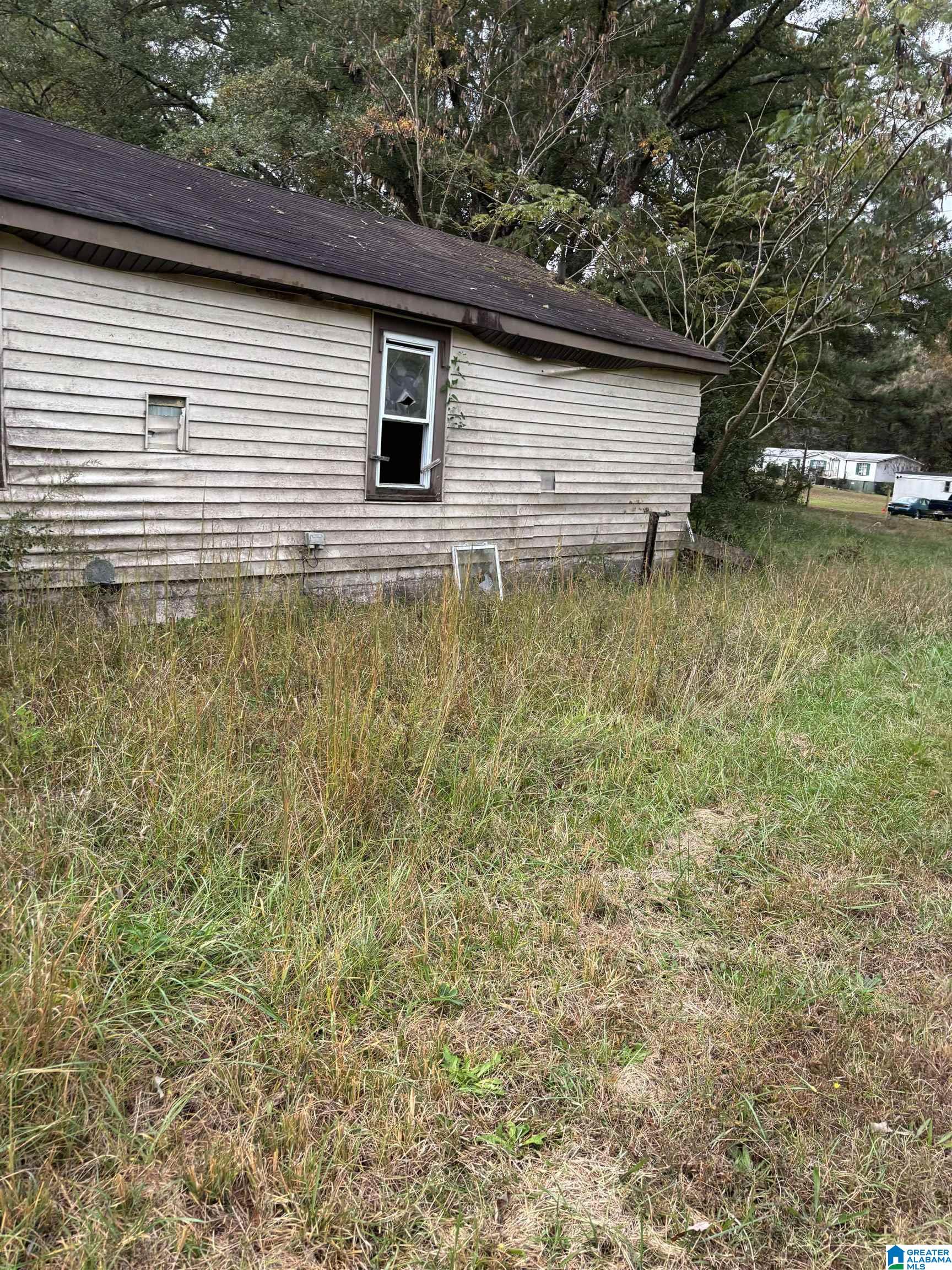 5035 Forestwood Road Adamsville, AL 35005 - Photo 4 of 6