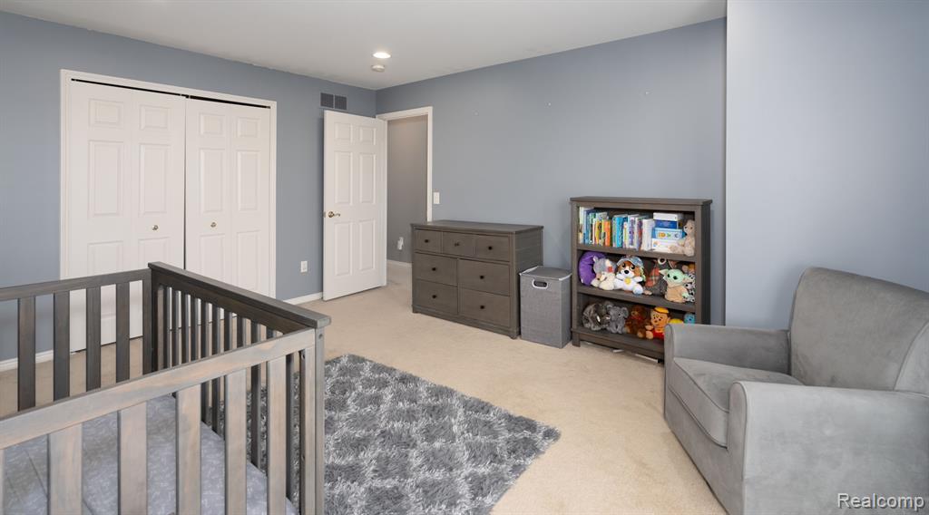 50107 Harding Street Canton, MI 48188 - Photo 21 of 27