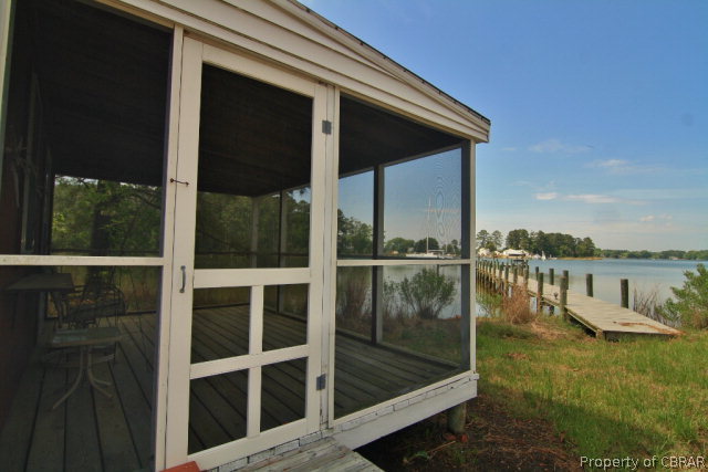 2337 Ocran Road White Stone, VA 22578 - Photo 6 of 27