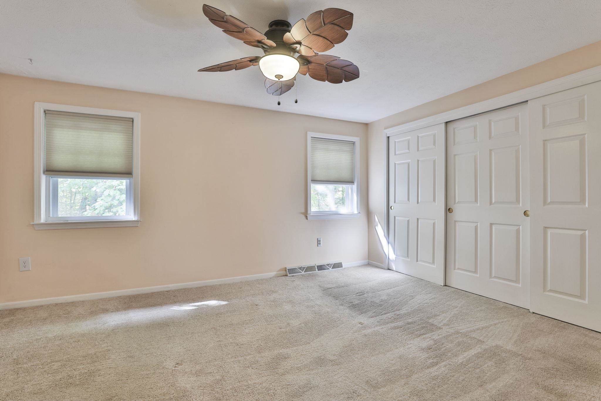 300 Winding Pond Road Londonderry, NH 03053 - Photo 14 of 30 Gallery Image 14