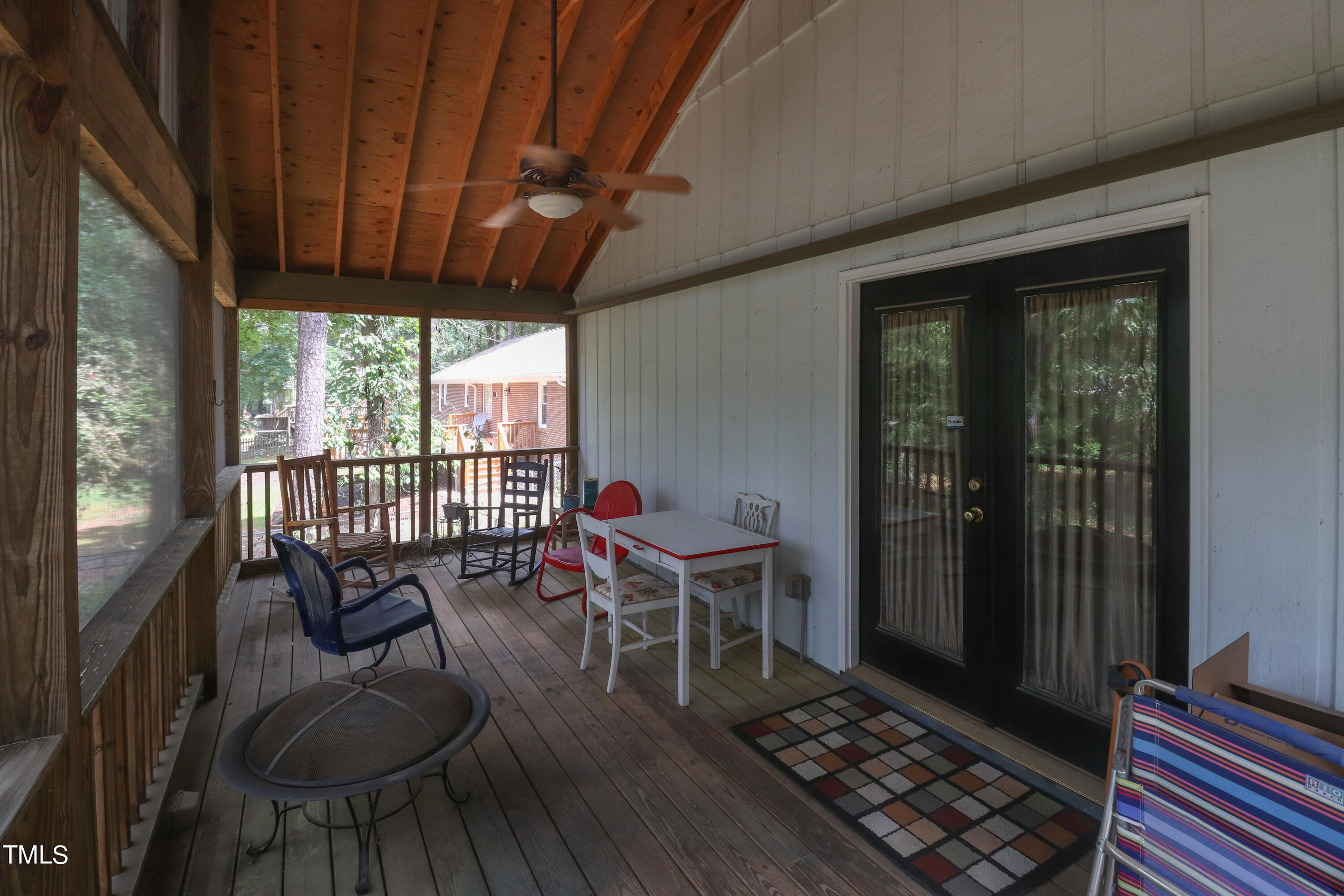 2401 Folger Street Raleigh, NC 27604 - Photo 17 of 18 2401folgerst-19