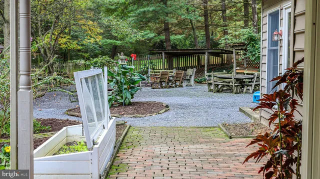 $425,000 | 240 Evans Road, Lititz, PA 17543