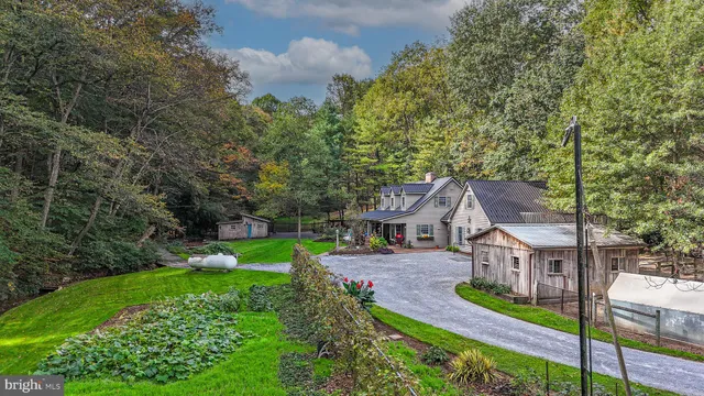 $425,000 | 240 Evans Road, Lititz, PA 17543