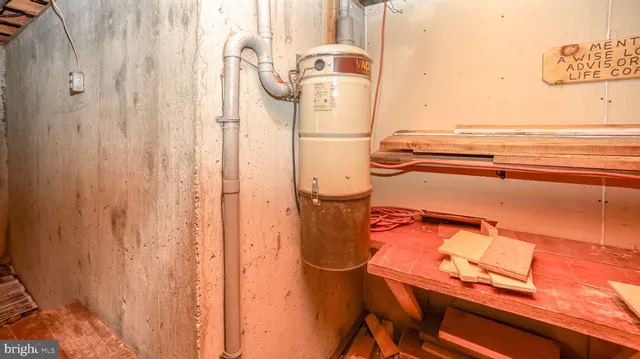 $425,000 | 240 Evans Road, Lititz, PA 17543