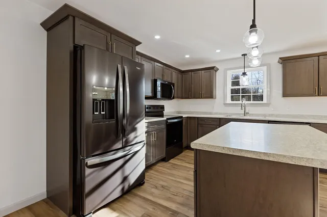 $406,900 | 24 Taylor Road, Windsor, ME 04363