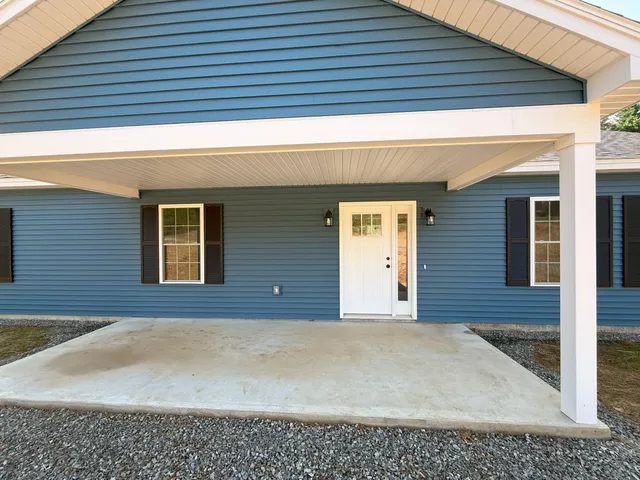 $406,900 | 24 Taylor Road, Windsor, ME 04363