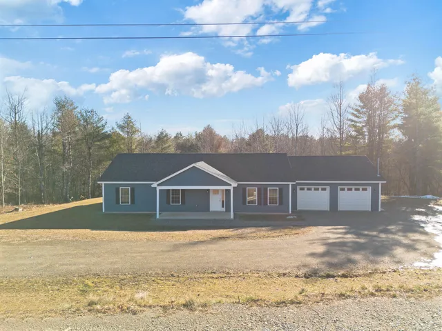 $406,900 | 24 Taylor Road, Windsor, ME 04363